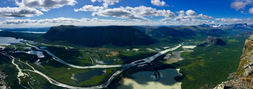 Skierfe 2018. Utsikt över Rapadalen.